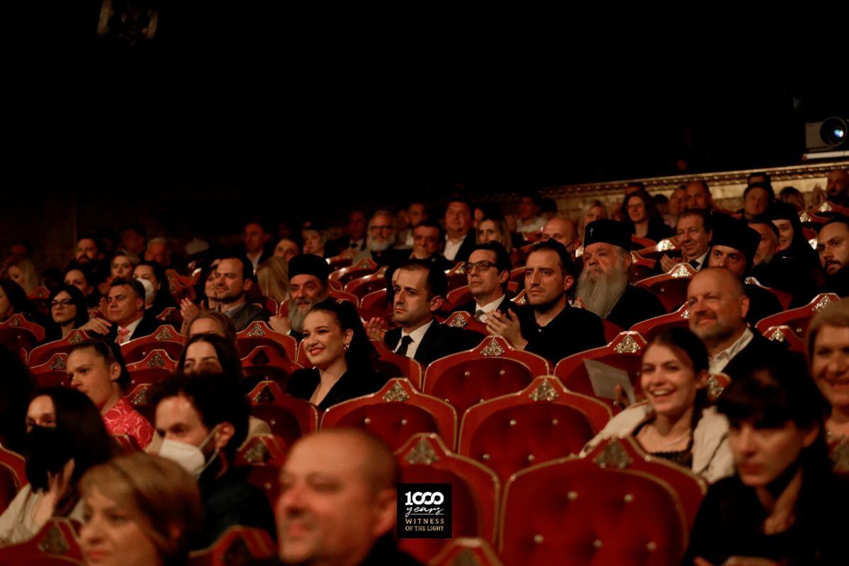 premiera film 1000 godini svedok na svetlinata 079